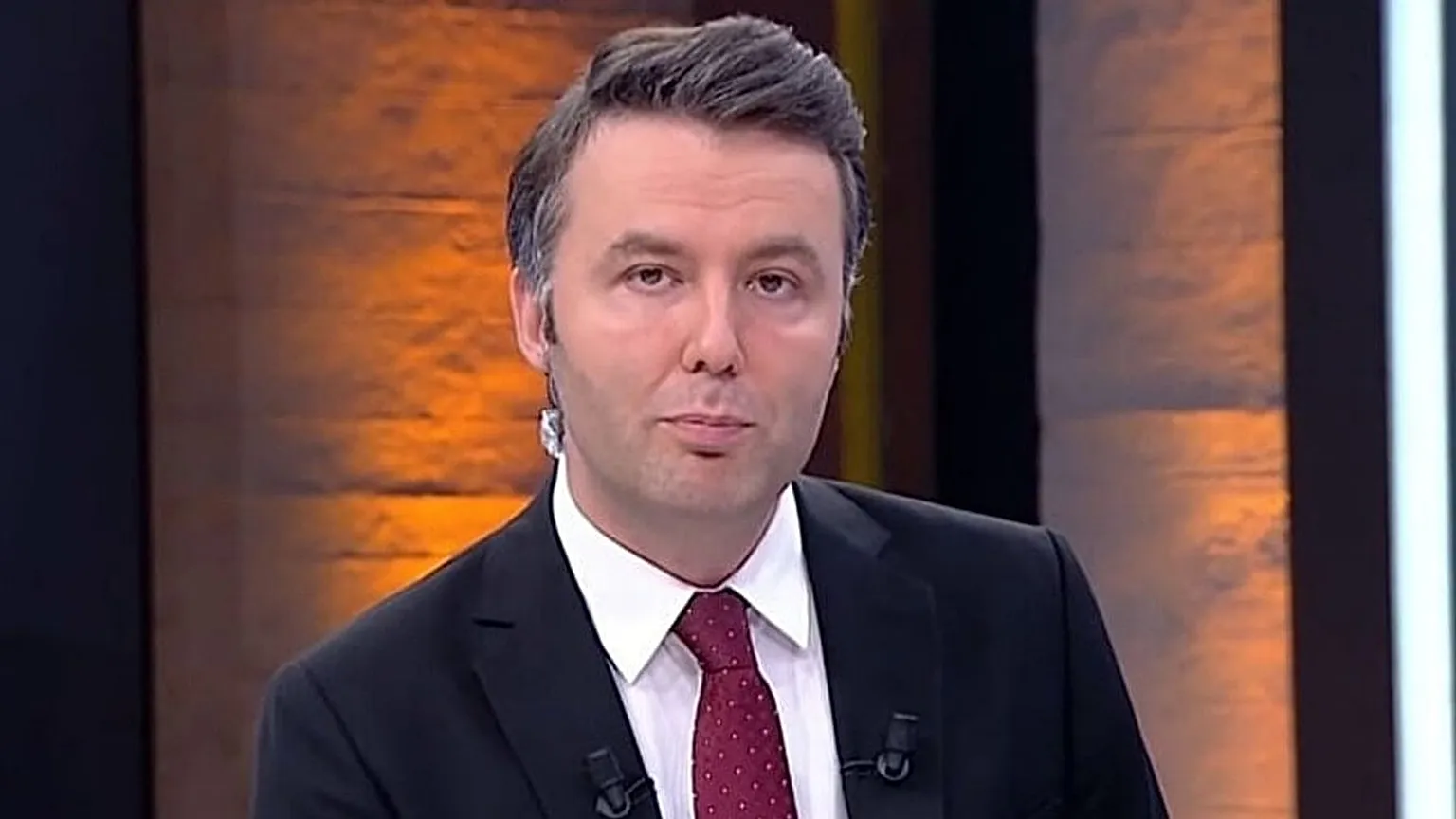 İstanbul Cumhuriyet Başsavcılığı'nın yürüttüğü soruşturmada gazeteci Mehmet Akif Ersoy’un da aralarında olduğu dört kişi tutuklandı.