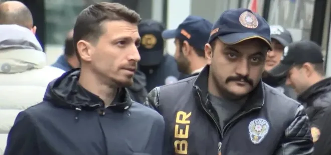 Tutuklu bulunan Fenerbahçe kaptanı Mert Hakan Yandaş’ın cep telefonunda yasa dışı sanal kumar oynandığına dair bulgular tespit edildi.