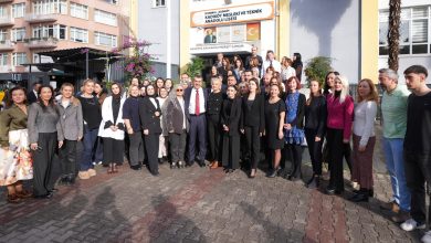 Milli Eğitim Bakanı Yusuf Tekin, Kadıköy Mesleki ve Teknik Anadolu Lisesi’ni ziyaret ederek öğretmen ve öğrencilerle bir araya geldi