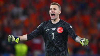 Fenerbahçe, Beşiktaş’ın kadro dışı bıraktığı Mert Günok’u renklerine bağlayarak tecrübeli yedek kaleci eksiğini kapatmış oldu