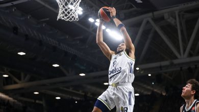 EuroLeague'in 27. haftasında Fenerbahçe Beko, 16 sayı geriye düştüğü maçta Paris Basketbol’u 92-90 mağlup etti