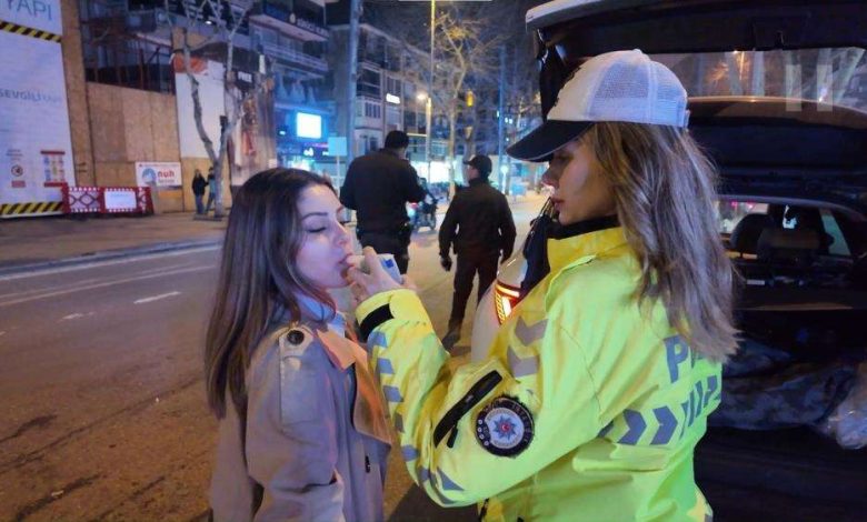 Kadıköy’de kamu düzeninin sağlanması, huzur ve sükûnun korunması ile trafik güvenliğinin artırılması amacıyla kapsamlı denetim gerçekleştirildi.