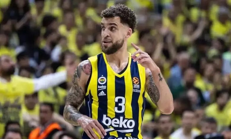 Fenerbahçe Beko, dört sezondur sarı-lacivertli formayı giyen Scottie Wilbekin ile yolların ayrıldığını duyurdu.