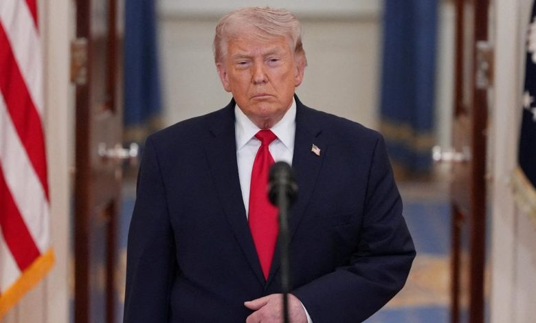 Trump, Pakistan’ın arabuluculuğunda yürütülen temasların ardından İran’a yönelik bombardıman ve saldırıları iki haftalığına askıya almayı kabul ettiğini açıkladı.