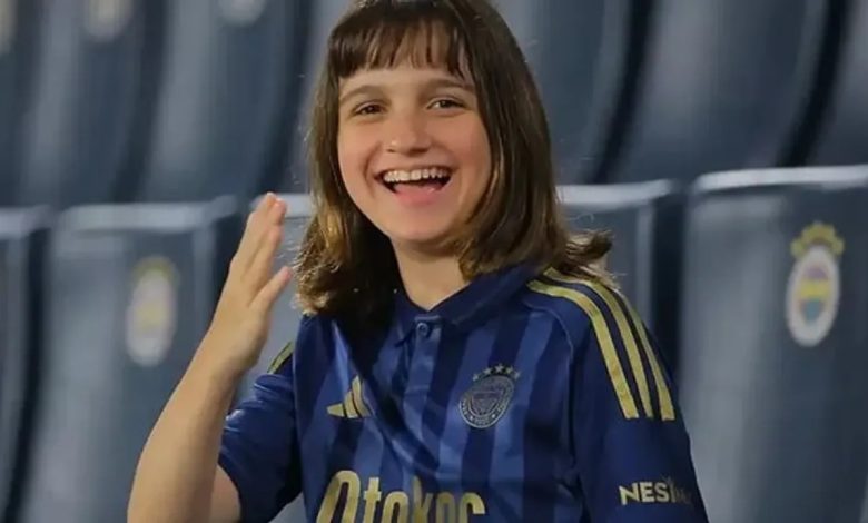 Fenerbahçe Başkan Adayı Aziz Yıldırım, seçim haftasına girilirken kızı Yaz Yıldırım’la ilgili dikkat çeken bir açıklama yaptı.