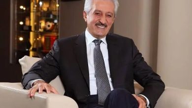 Fenerbahçe’de gelecek ay yapılacak Olağanüstü Genel Kurul’da başkan adayları arasında yer alan Mehmet Ali Aydınlar listesini şekillendiriyor
