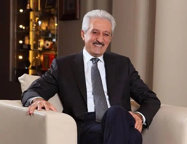 Fenerbahçe’de gelecek ay yapılacak Olağanüstü Genel Kurul’da başkan adayları arasında yer alan Mehmet Ali Aydınlar listesini şekillendiriyor