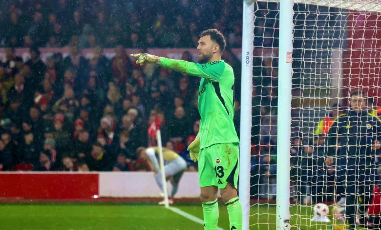 Fenerbahçe’nin eski kaptanlarından Müjdat Yetkiner, kaleci Tarık Çetin’in Trabzonspor ile anlaştığını açıkladı