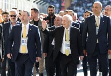 Aziz Yıldırım’dan kongrede birlik mesajı 3 Fenerbahçe Başkan Adayı Aziz Yıldırım, olağanüstü seçimli genel kurulda kongre üyelerine seslendi.