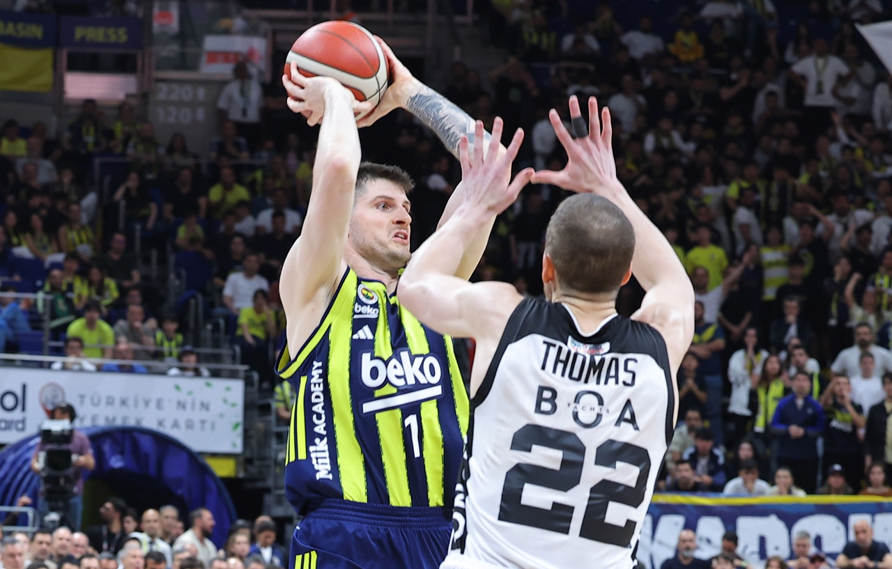 Fenerbahçe Beko, Türkiye Sigorta Basketbol Süper Ligi Play-off Final serisi ilk maçında Beşiktaş GAİN’e 88-80 mağlup oldu