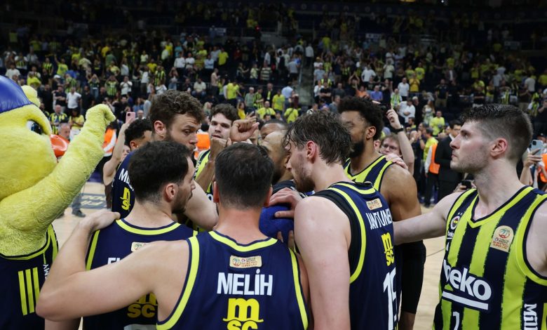 Türkiye Sigorta Basketbol Süper Ligi play-off final serisinin ikinci maçında Fenerbahçe Beko, sahasında Beşiktaş GAİN’i 93-68 mağlup etti.