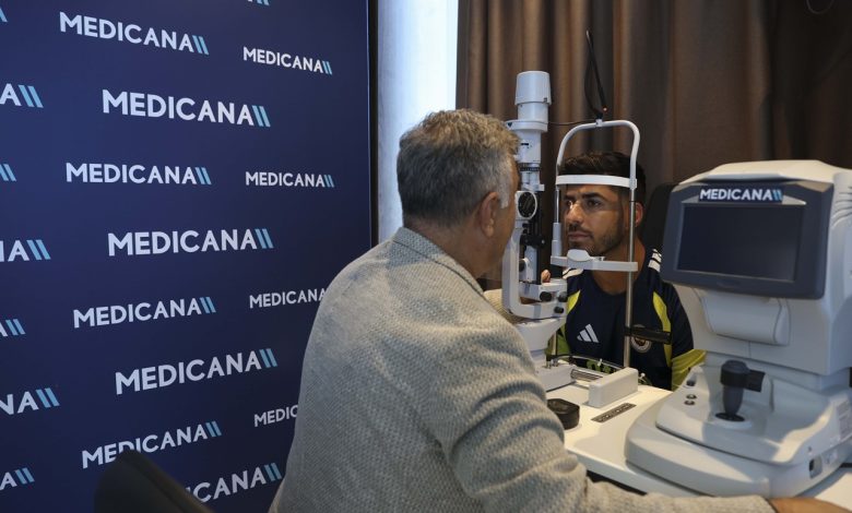 Fenerbahçe’de futbolcuların yeni sezon öncesi rutin sağlık kontrolleri devam ediyor. Sarı-lacivertli oyunculara kapsamlı tetkikler uygulandı.