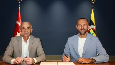 Fenerbahçe, , La Liga’dan düşen Mallorca’da forma giyen eski golcüsü Vedat Muriqi’yi yeniden kadrosuna kattı.