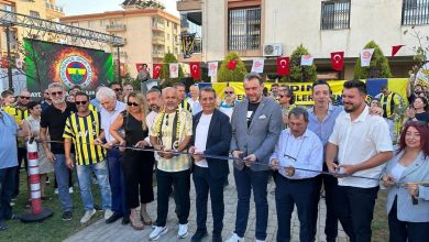 Efeler Belediyesi tarafından Zeybek Mahallesi’ne kazandırılan Fenerbahçeliler Parkı törenle hizmete girdi.