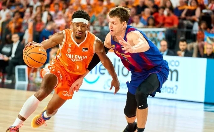 Fenerbahçe Erkek Basketbol Takımı, son olarak Valencia Basket forması giyen ABD’li forvet Braxton Key’i kadrosuna kattı.
