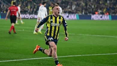 Fenerbahçe’de yeni sezon planlaması sürerken, Kerem Aktürkoğlu’nun takımdan ayrılmayı düşünmediği öğrenildi.