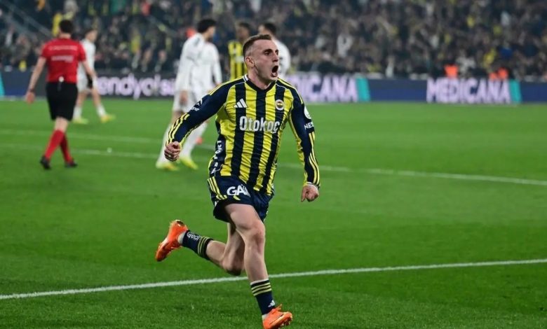 Fenerbahçe’de yeni sezon planlaması sürerken, Kerem Aktürkoğlu’nun takımdan ayrılmayı düşünmediği öğrenildi.