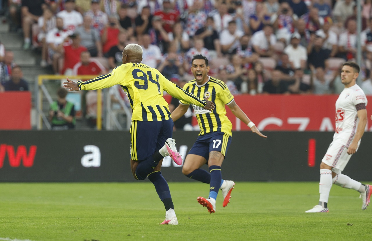 Fenerbahçe, UEFA Şampiyonlar Ligi 2’nci eleme turunda Gornik Zabrze ile deplasmanda 1-1 berabere kaldı.