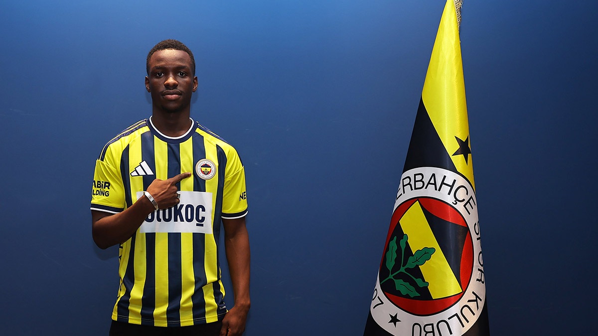 Fenerbahçe, Amara Diouf’un bireysel gelişim programı kapsamında çalışmalarını Samandıra Can Bartu Tesisleri’nde sürdürecek