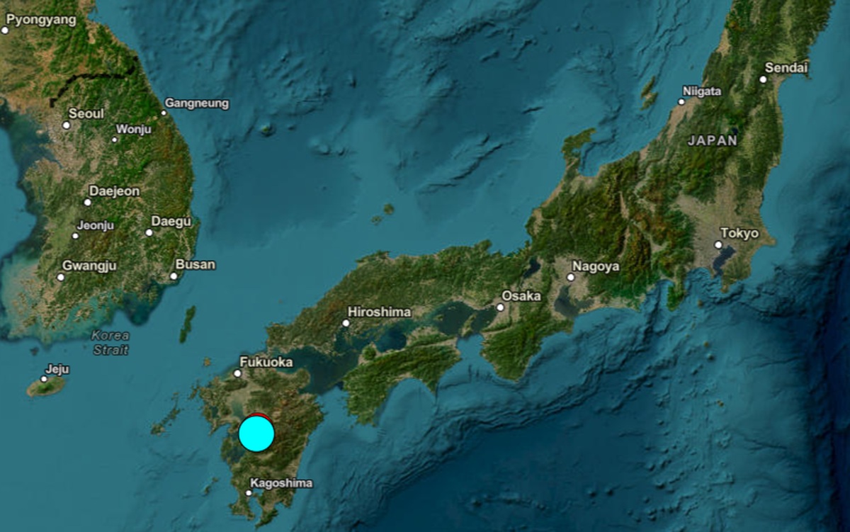 Japonya’nın güneyindeki Kumamoto eyaleti açıklarında 7,1 büyüklüğünde deprem meydana geldi.