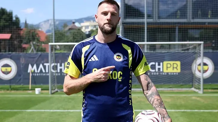 Fenerbahçe kaptanı Milan Skriniar, Avusturya kampında yeni sezon hedeflerini anlattı