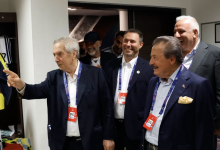 Aziz Yıldırım yıllar sonra soyunma odasına indi. Camia kenetlendi