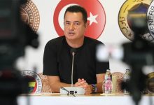 Fenerbahçe, 217 numaralı locanın Acun Ilıcalı’nın kullanımına verilmesine ilişkin tedbir kararına itiraz ettiğini ve Anayasa Mahkemesi’ne bireysel başvuru yaptığını açıkladı.