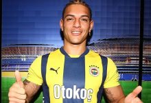 Fenerbahçe'nin kadro planlamasında yer almayan Diego Carlos Parma ile transfer görüşmelerine başladı.