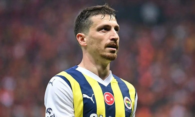 TFF Tahkim Kurulu, Fenerbahçeli futbolcu Mert Hakan Yandaş’a bahis eylemi nedeniyle verilen 12 aylık hak mahrumiyeti cezasını 6 aya düşürdü.