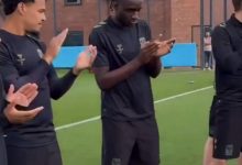 Fenerbahçe’nin Coventry City’ye transferini resmen açıkladığı Sidiki Cherif, İngiltere’deki yeni takımına katıldı.