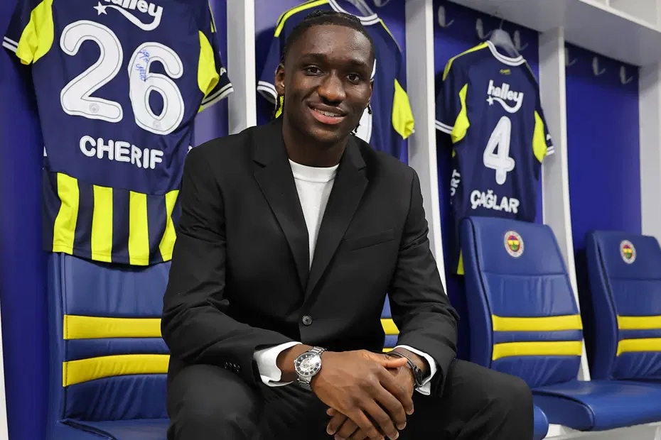 Fenerbahçe, 19 yaşındaki Fransız forvet Sidiki Cherif’in transferi için Premier Lig’in yeni ekibi Coventry City ile anlaşmaya vardı