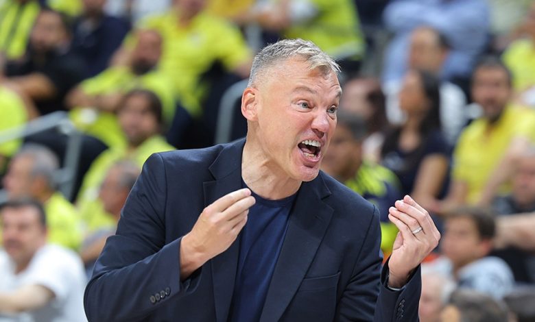 Fenerbahçe Tarfin ile Beşiktaş, 39’uncu Erkekler Cumhurbaşkanlığı Kupası’nda karşı karşıya gelecek.