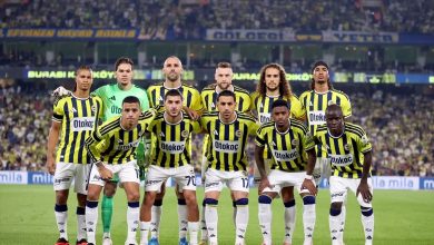 Fenerbahçe Kadıköy’de derbiyi elinden kaçırdı! 2 Fenerbahçe, Süper Lig’in 4. haftasında Beşiktaş karşısında Skriniar’ın golüyle öne geçmesine rağmen avantajını koruyamadı.