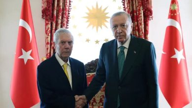 Fenerbahçe’de 65 bin kişilik stat projesi Cumhurbaşkanı Erdoğan’dan destek geldi mi? 44 Fenerbahçe’de Kadıköy’deki stadın büyütülmesine yönelik hazırlıklar yeniden gündemin ilk sırasına çıktı.