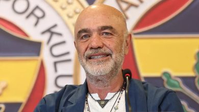 Fenerbahçe’de yeni sezon kadrosunu şekillendirme çalışmaları sürerken takımdan ayrılacak futbolcular netleşmeye başladı.