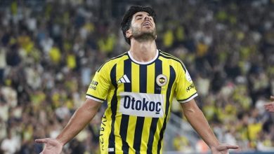 Fenerbahçe’de derbi öncesi Marco Asensio kararı 3 . Sakatlığının ardından bireysel çalışmalara geçen Marco Asensio’nun henüz takımla antrenman yapmadığı için derbide forma giyemeyeceği bildirildi.
