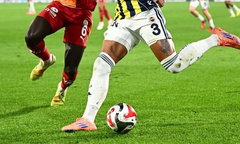 Galatasaray-Fenerbahçe derbisi 26 Ekim Pazartesi günü RAMS Park’ta oynanacak.
