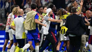 Fenerbahçe’nin Lyon ile oynadığı Şampiyonlar Ligi Play-Off Turu rövanş maçının ardından UEFA harekete geçti.