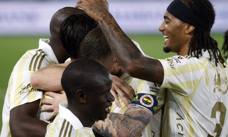 Trendyol Süper Lig’in 7. haftasında Fenerbahçe, deplasmanda Çaykur Rizespor’u 3-0 mağlup etti.