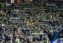 Fenerbahçe’nin Aston Villa ile oynadığı Şampiyonlar Ligi maçı öncesinde metro istasyonunda yaşanan izdiham ve arbede sonrası bazı Türk taraftarlar gözaltına alındı.