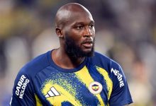 Fenerbahçe’nin UEFA Şampiyonlar Ligi’nde Aston Villa ile oynayacağı kritik karşılaşma öncesinde Romelu Lukaku’nun sakatlandığı öne sürüldü.