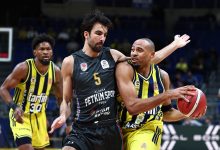 Türkiye Sigorta Basketbol Süper Ligi’nin 4. haftasında Fenerbahçe Tarfin, sahasında Aliağa Petkimspor’a 82-77 mağlup oldu. Sarı-lacivertliler ligde ikinci yenilgisini aldı.