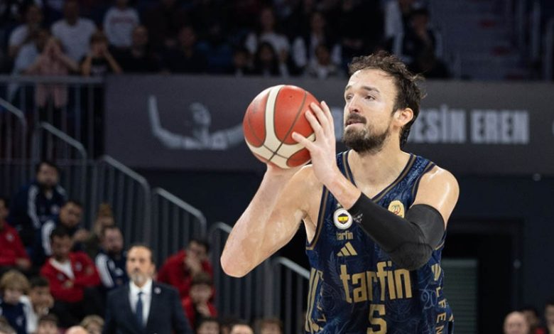 Türkiye Sigorta Basketbol Süper Ligi’nin 3. haftasında Fenerbahçe Tarfin, deplasmanda Glint Çayırova Belediyesi’ni 85-100 mağlup etti. Türkiye Sigorta Basketbol Süper Ligi’nin 3. haftasında Fenerbahçe Tarfin, deplasmanda Glint Çayırova Belediyesi’ni 85-100 mağlup etti.