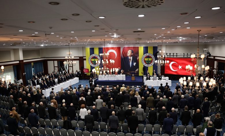 Fenerbahçe Spor Kulübü’nün 31 Ağustos 2026 itibarıyla toplam borcunun 36 milyar 384 milyon lira olduğu açıklandı.