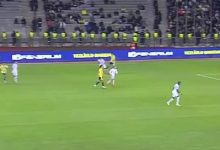 Fenerbahçe’nin Turan Tovuz ile oynadığı hazırlık maçında direkt kırmızı kart gören Mason Greenwood’un durumu tartışma konusu oldu.